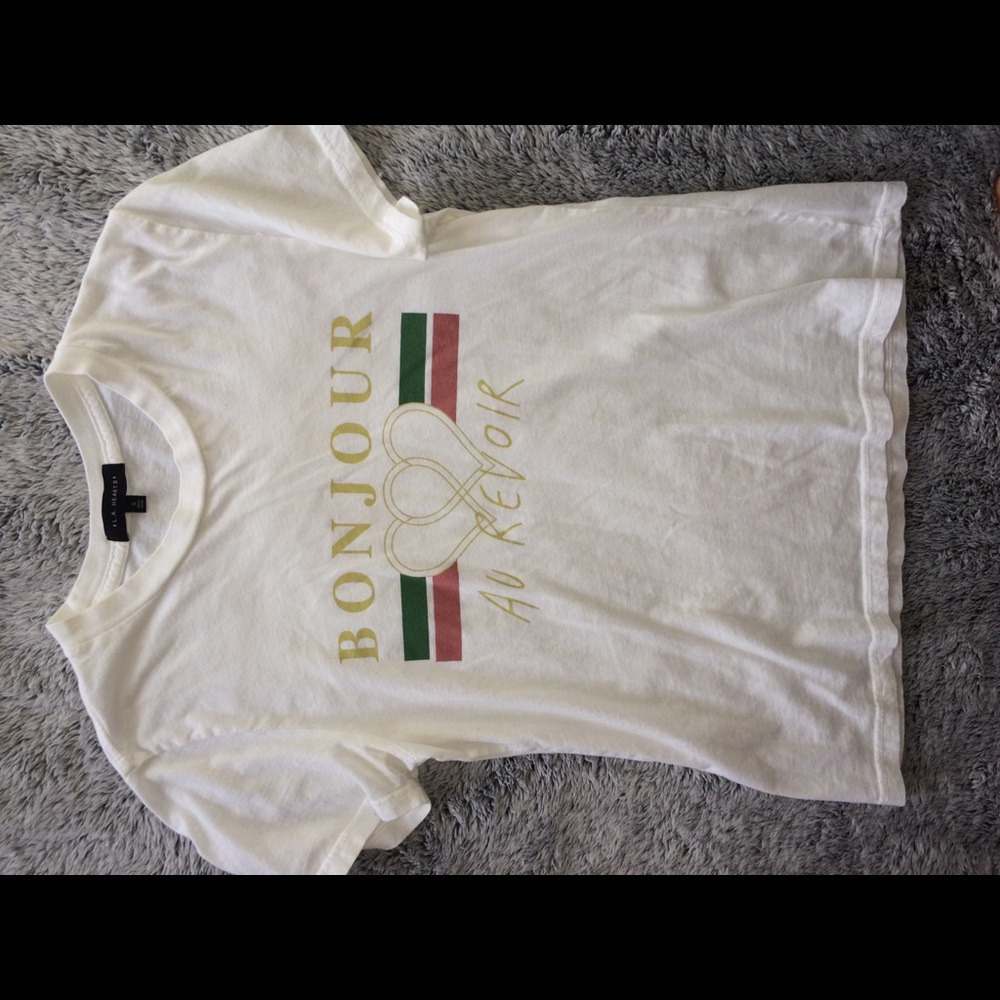 “Bonjour” tee